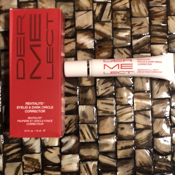 New Dermelect Revitalite Eyelid and Dark Circle Corrector - Picture 15 of 16